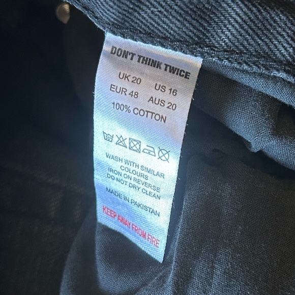 DTT (Don’t Think Twice) Plus Veron relaxed fit mom jeans in washed black NWT - Picture 11 of 11